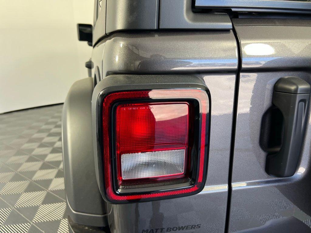 new 2025 Jeep Wrangler car, priced at $33,750