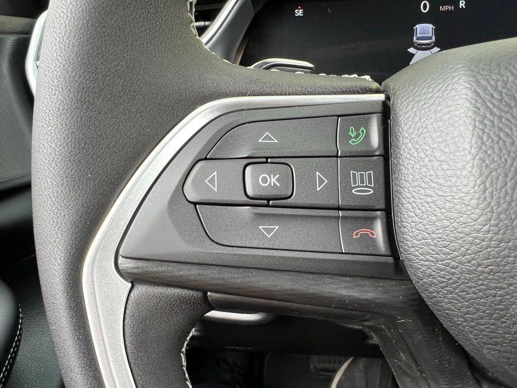 new 2025 Jeep Grand Cherokee L car, priced at $39,153