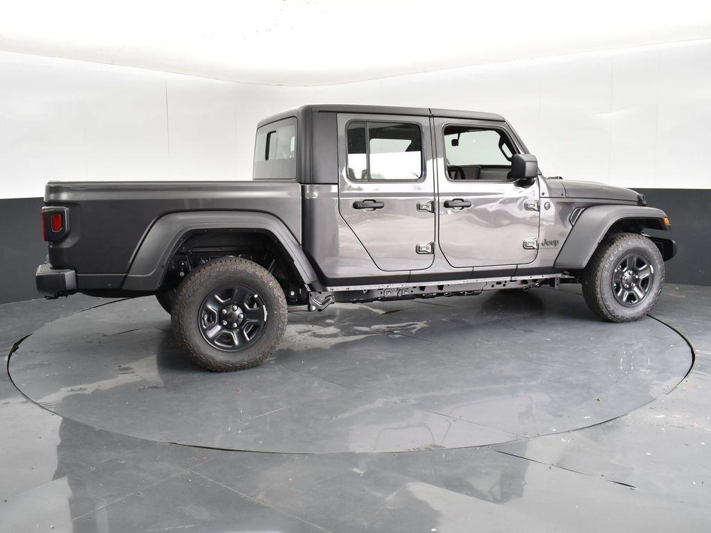 new 2025 Jeep Gladiator car, priced at $44,300