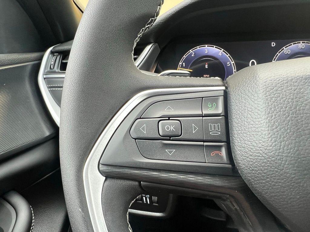 new 2025 Jeep Grand Cherokee L car, priced at $31,348
