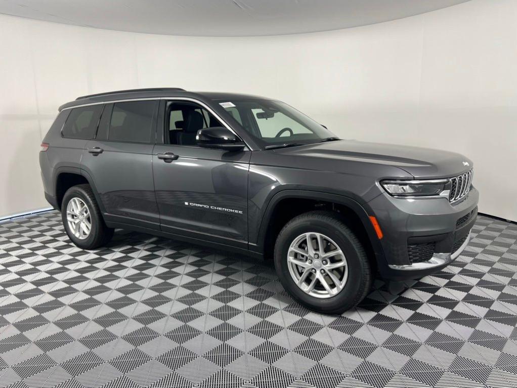 new 2025 Jeep Grand Cherokee L car, priced at $31,348