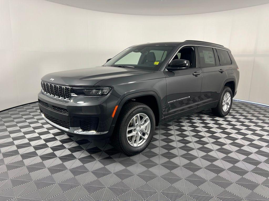 new 2025 Jeep Grand Cherokee L car, priced at $31,348