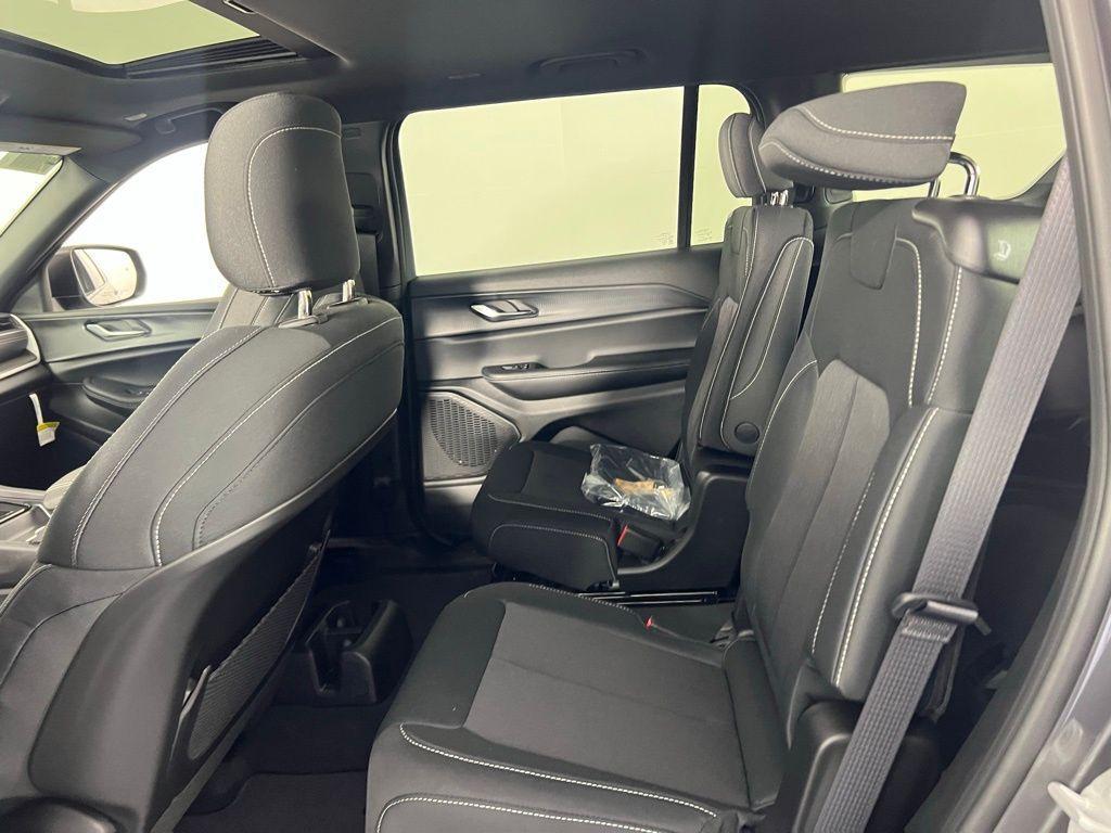 new 2025 Jeep Grand Cherokee L car, priced at $31,348