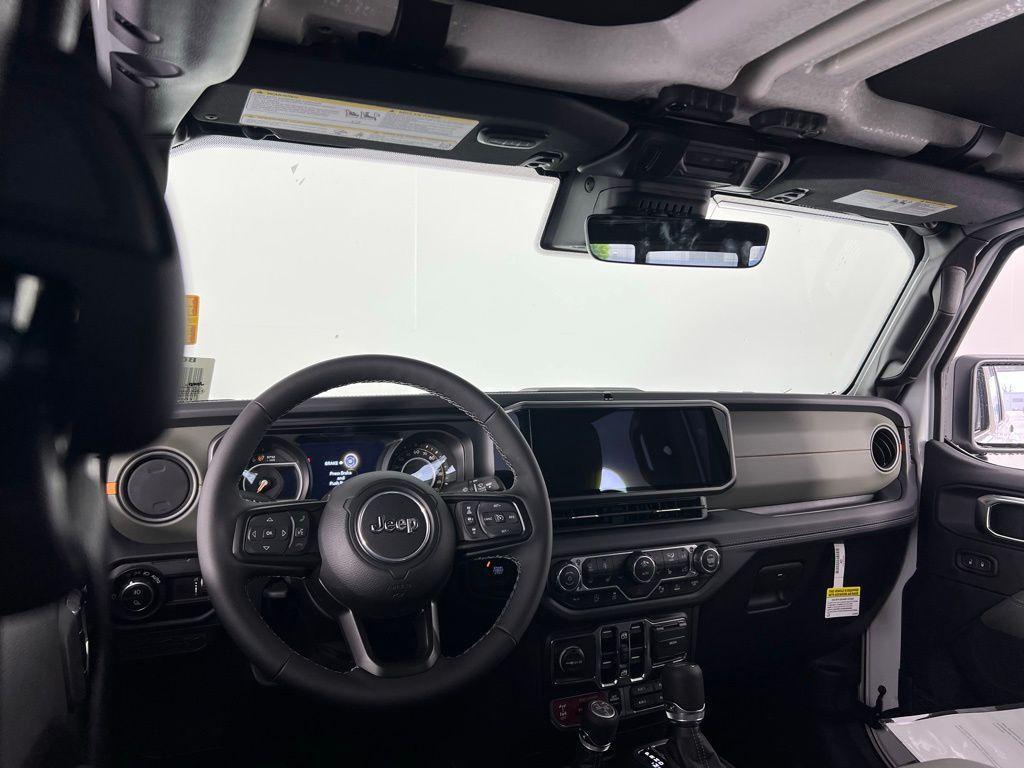 new 2025 Jeep Gladiator car, priced at $53,345