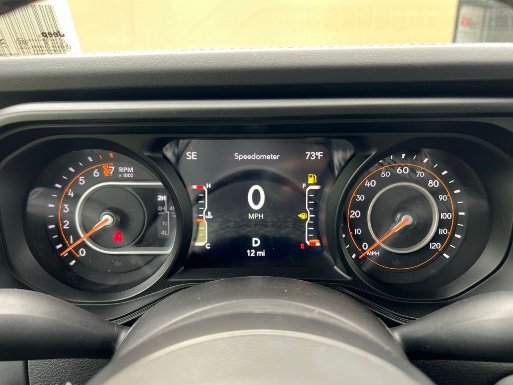 new 2025 Jeep Gladiator car, priced at $53,345