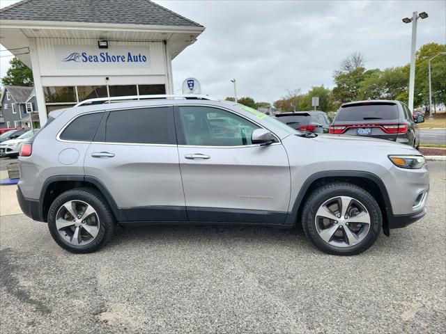 used 2019 Jeep Cherokee car, priced at $17,495