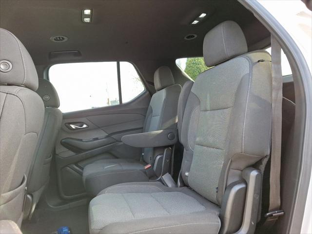 used 2022 Chevrolet Traverse car, priced at $28,595