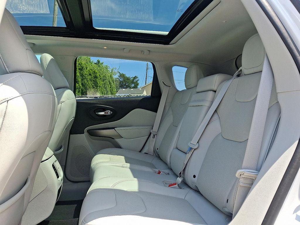 used 2019 Jeep Cherokee car, priced at $19,595
