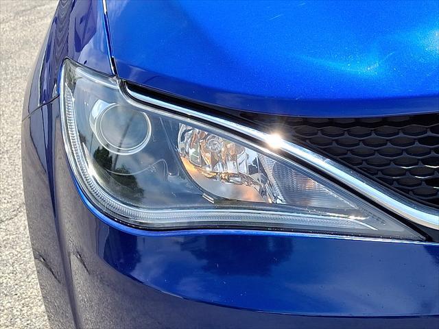 used 2019 Chrysler Pacifica car, priced at $13,550
