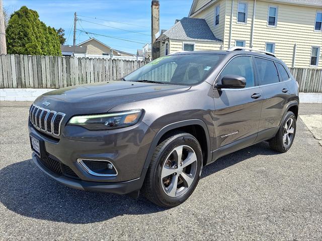 used 2019 Jeep Cherokee car, priced at $17,995