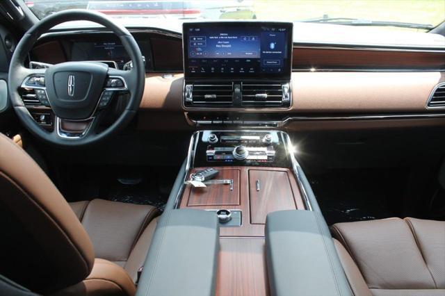 new 2023 Lincoln Navigator car, priced at $96,500
