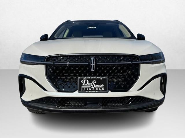 new 2025 Lincoln Nautilus car, priced at $66,355