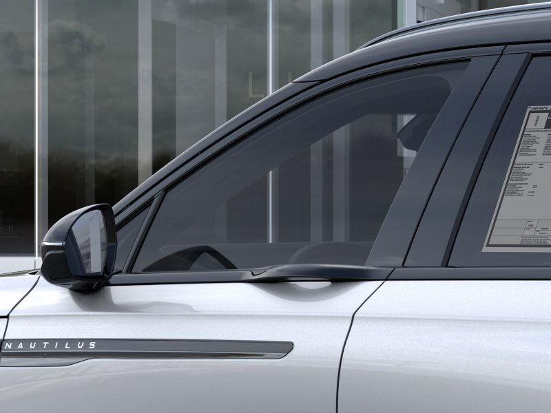 new 2025 Lincoln Nautilus car, priced at $73,725