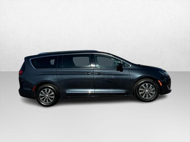 used 2019 Chrysler Pacifica car, priced at $21,577