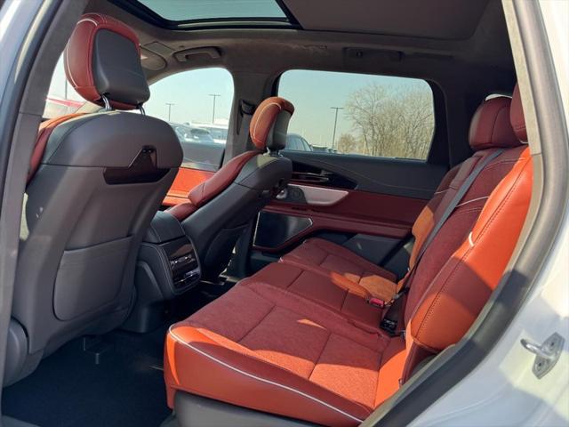 new 2024 Lincoln Nautilus car, priced at $72,012