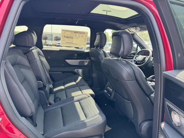 new 2025 Lincoln Nautilus car, priced at $65,910
