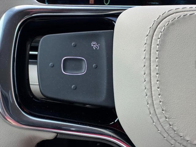 new 2025 Lincoln Nautilus car, priced at $52,243