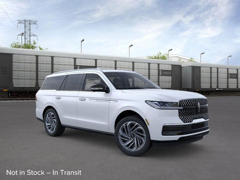new 2025 Lincoln Navigator car, priced at $103,185