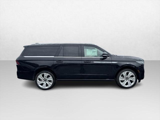 new 2025 Lincoln Navigator car, priced at $108,790