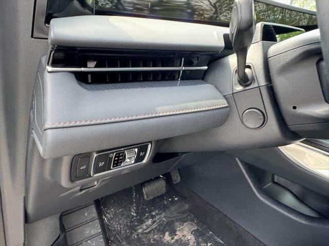 new 2025 Lincoln Nautilus car, priced at $64,133