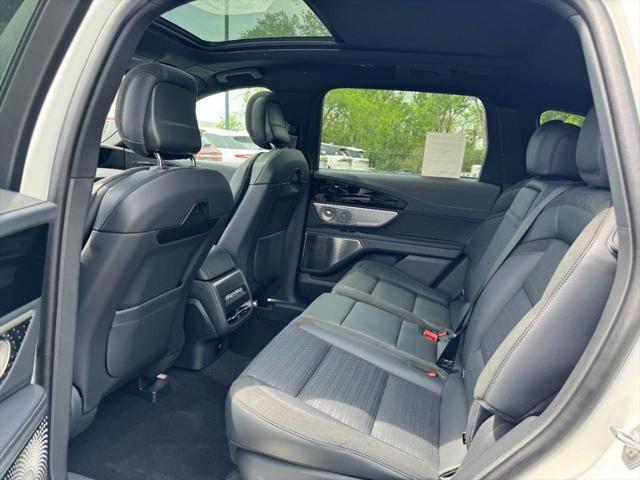 new 2025 Lincoln Nautilus car, priced at $64,133