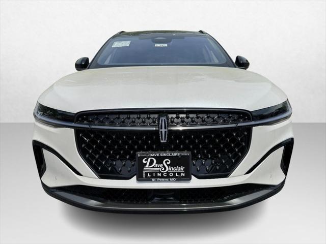 new 2025 Lincoln Nautilus car, priced at $64,133
