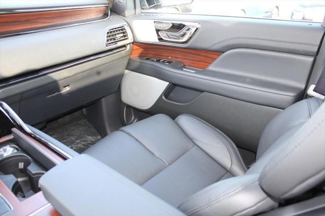 new 2022 Lincoln Navigator car, priced at $93,500