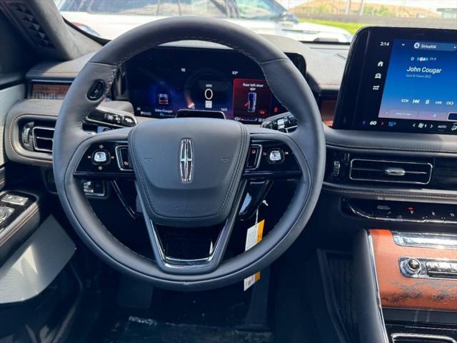 new 2025 Lincoln Aviator car, priced at $91,770