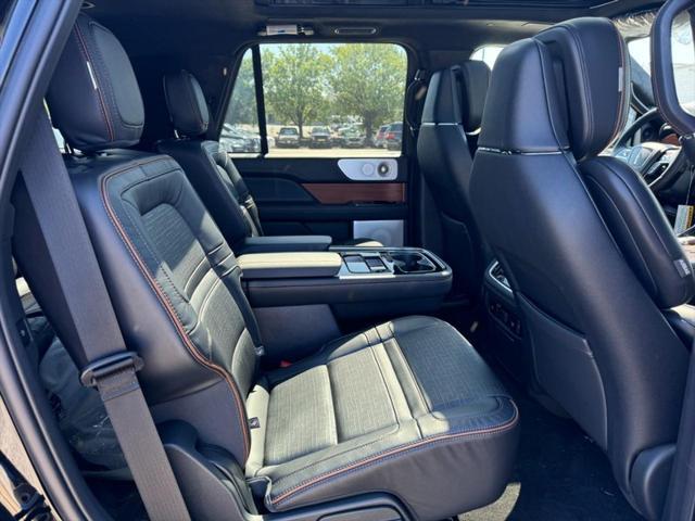 new 2024 Lincoln Navigator car, priced at $113,190