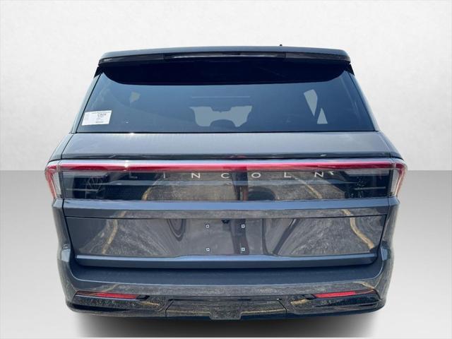 new 2025 Lincoln Navigator car, priced at $123,730
