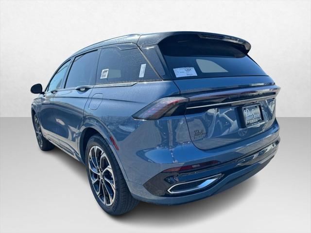 new 2025 Lincoln Nautilus car, priced at $65,355