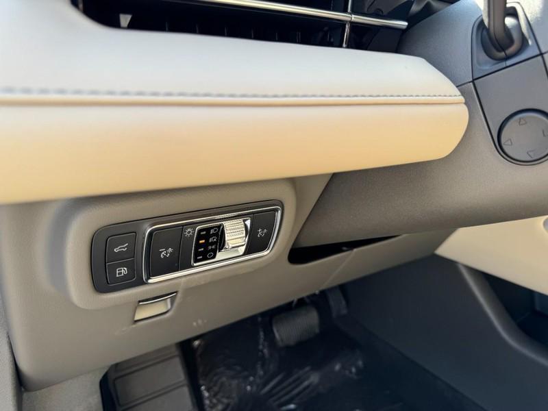new 2025 Lincoln Nautilus car, priced at $65,355