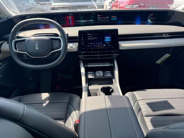 new 2025 Lincoln Nautilus car, priced at $60,178