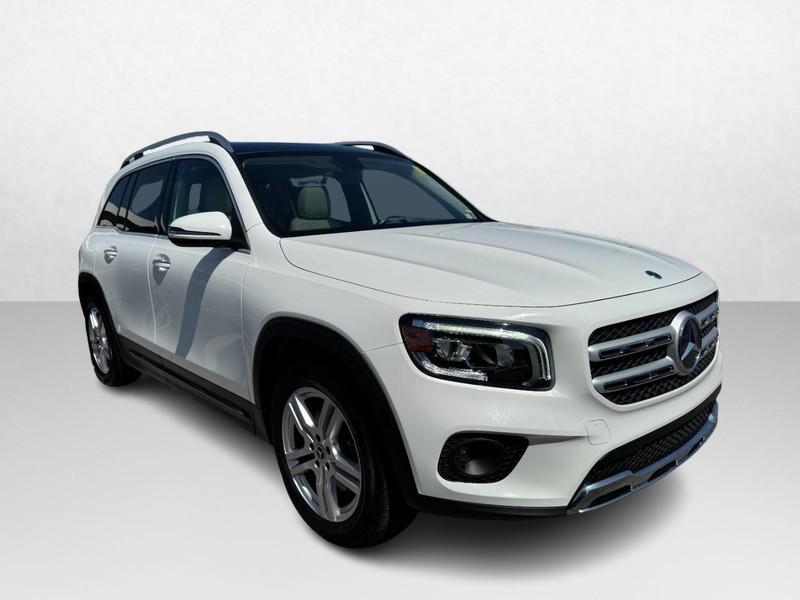 used 2021 Mercedes-Benz GLB 250 car, priced at $23,995