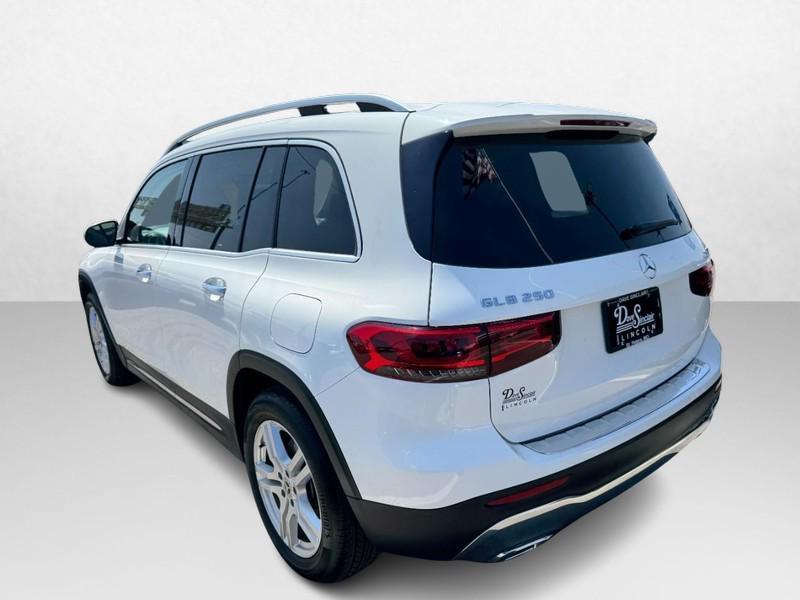 used 2021 Mercedes-Benz GLB 250 car, priced at $23,995