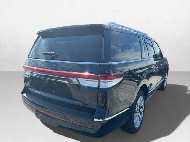 new 2024 Lincoln Navigator car, priced at $101,262