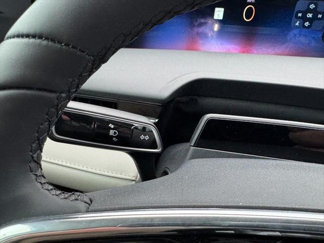 new 2025 Lincoln Nautilus car, priced at $59,551