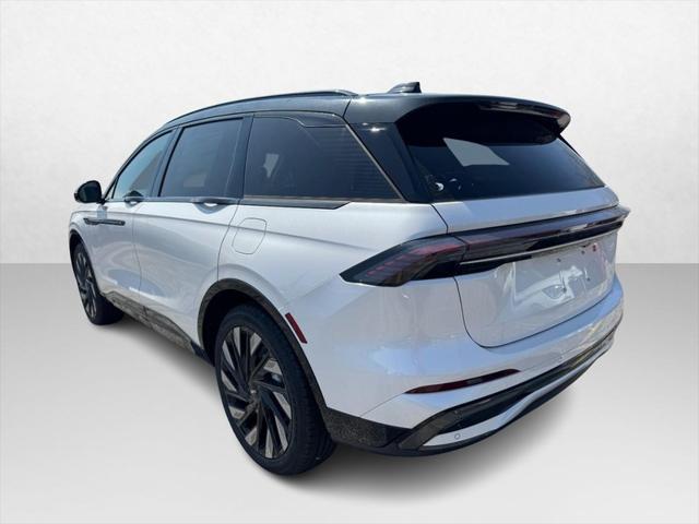 new 2025 Lincoln Nautilus car, priced at $64,130
