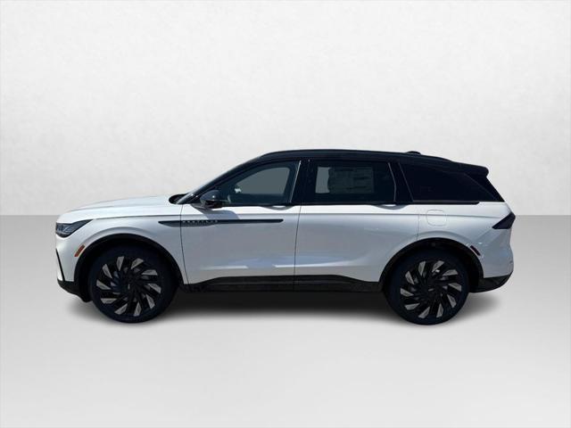 new 2025 Lincoln Nautilus car, priced at $64,130
