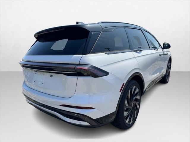 new 2025 Lincoln Nautilus car, priced at $64,130