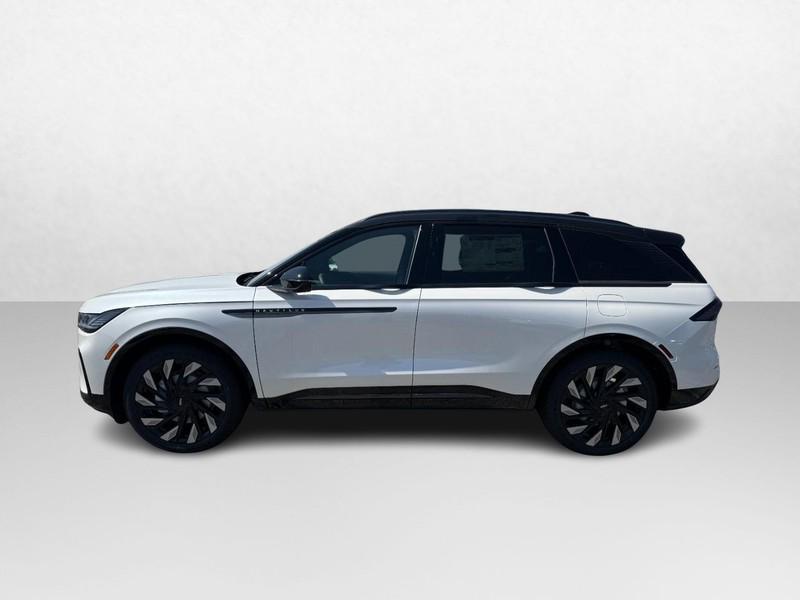 new 2025 Lincoln Nautilus car, priced at $70,910