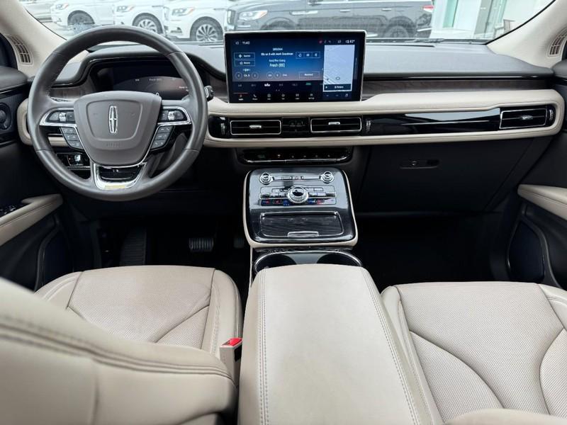 used 2023 Lincoln Nautilus car, priced at $44,000