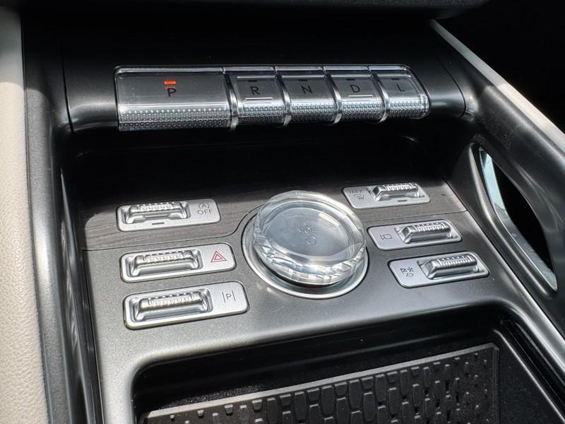 used 2024 Lincoln Nautilus car, priced at $52,393