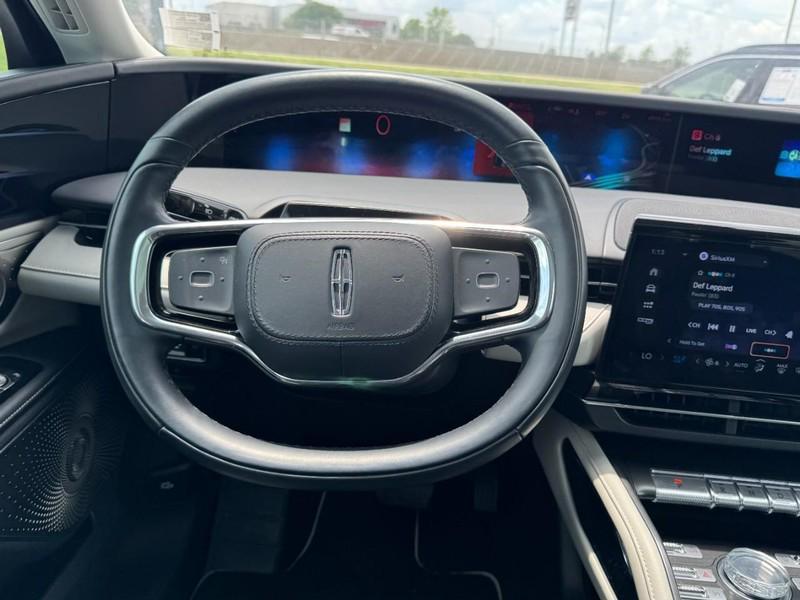 used 2024 Lincoln Nautilus car, priced at $52,393