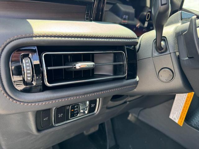 new 2025 Lincoln Aviator car, priced at $79,415