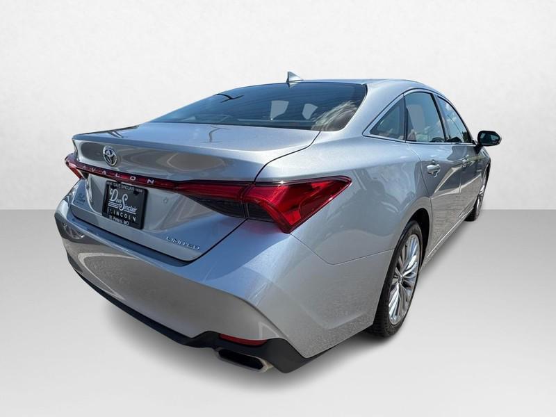 used 2019 Toyota Avalon car, priced at $27,499