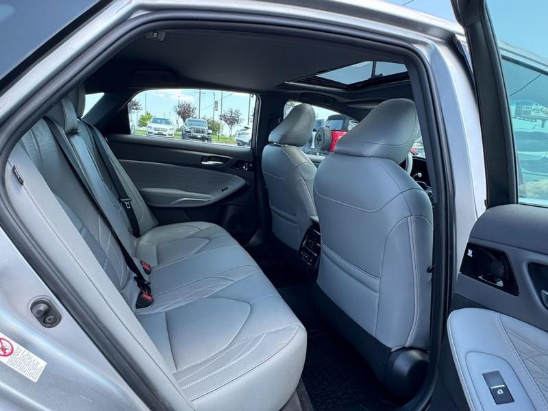 used 2019 Toyota Avalon car, priced at $27,499