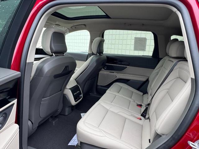 new 2025 Lincoln Nautilus car, priced at $55,116