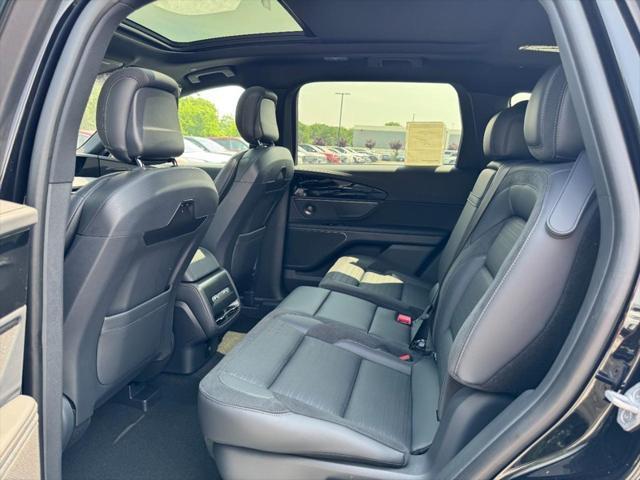 new 2025 Lincoln Nautilus car, priced at $59,858
