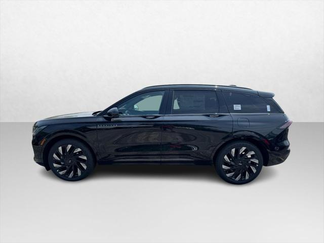 new 2025 Lincoln Nautilus car, priced at $59,858
